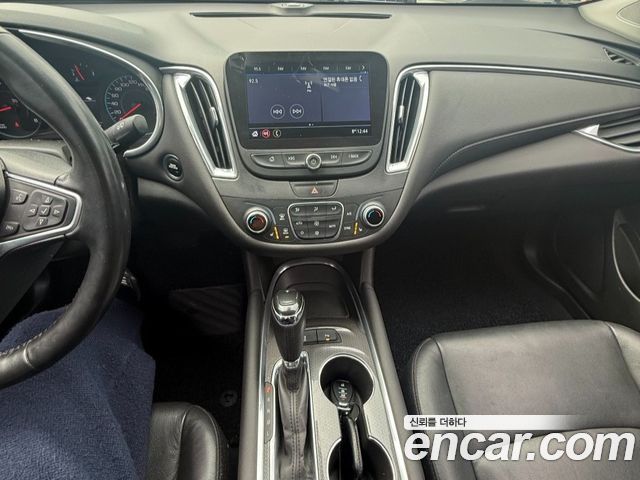 Chevrolet Malibu 2019 thumb 12