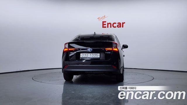 Toyota Prius 2019 thumb 5
