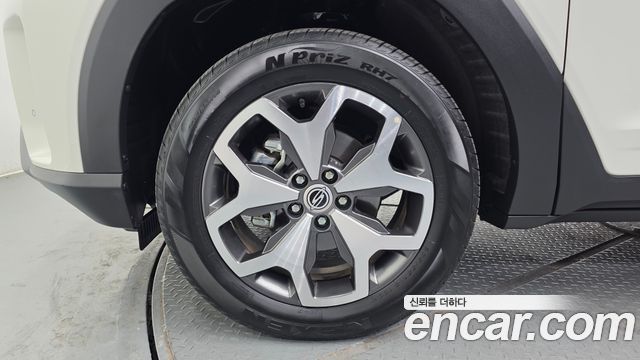 SsangYong Torres 2023 thumb 10