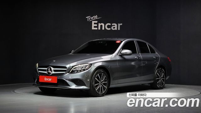 Mercedes-Benz C-Class 2020 thumb 4