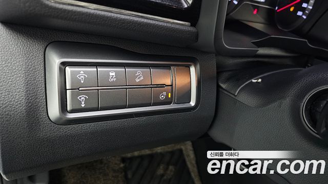 SsangYong Tivoli 2019 thumb 3