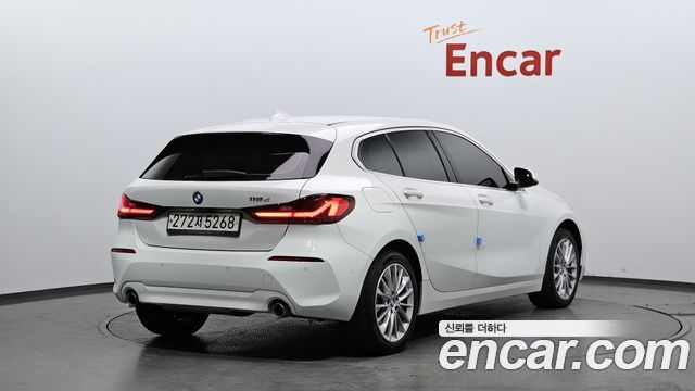 BMW 1 серии 2020 thumb 11
