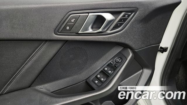 BMW 1 серии 2020 thumb 6