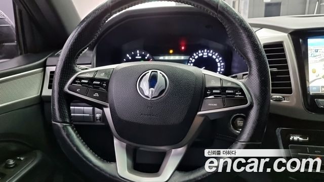 SsangYong Rexton 2019 thumb 8