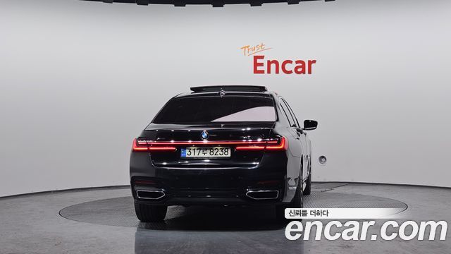 BMW 7 серии 2020 thumb 3
