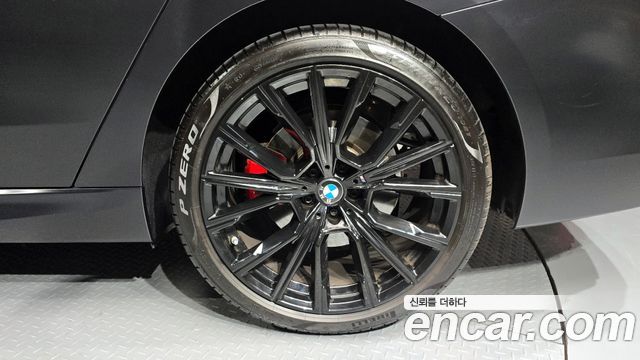 BMW 3 серии GT 2024 thumb 10