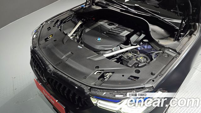 BMW 3 серии GT 2024 thumb 11