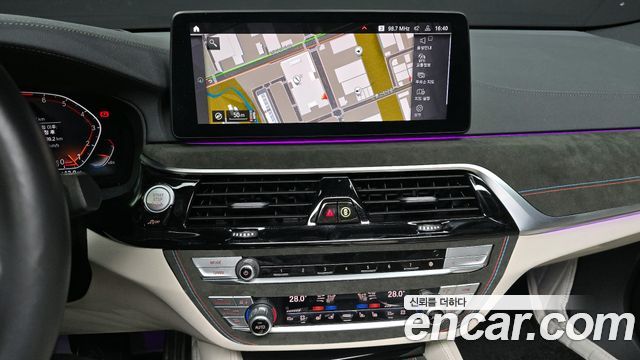 BMW 3 серии GT 2024 thumb 5