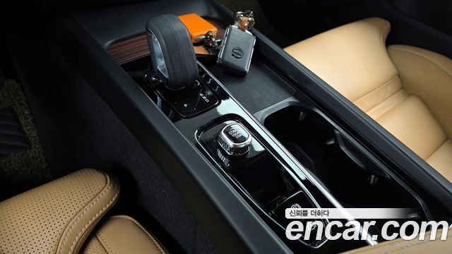 Volvo V60 2022 thumb 6