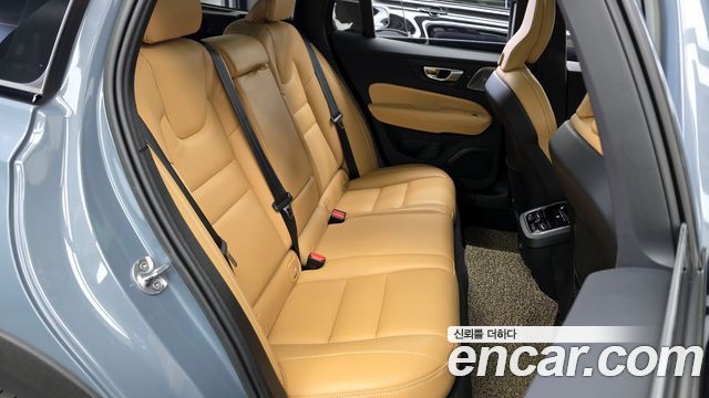 Volvo V60 2022 thumb 7