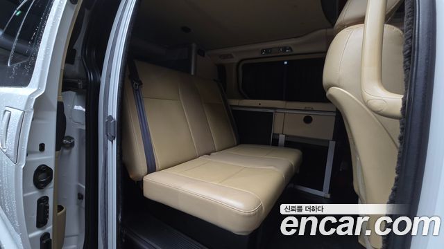 Hyundai Starex 2019 thumb 9