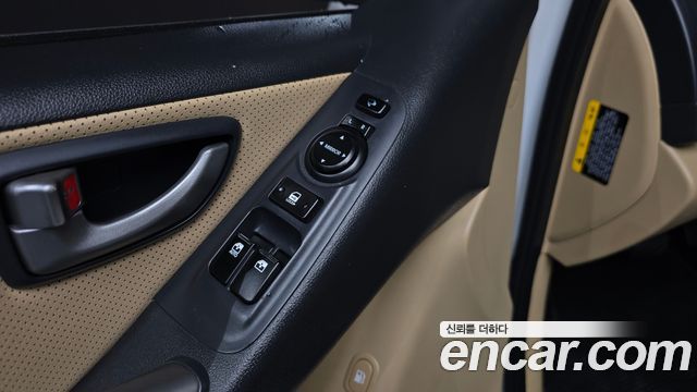 Hyundai Starex 2019 thumb 7