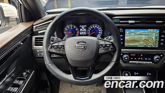 SsangYong Korando 2023 thumb 2