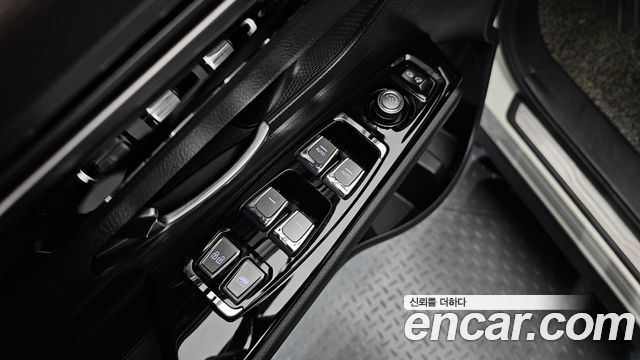 SsangYong Korando 2023 thumb 10