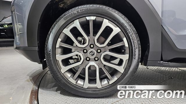 SsangYong Torres 2023 thumb 3