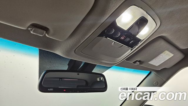 SsangYong Tivoli 2022 thumb 9
