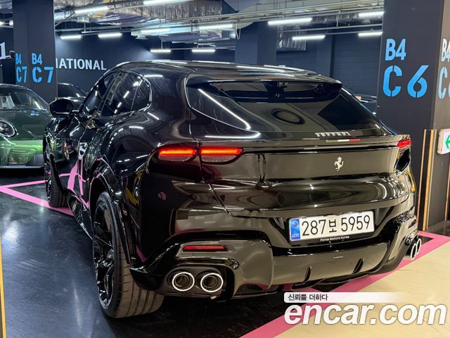 Ferrari Purosangue 2025 thumb 10