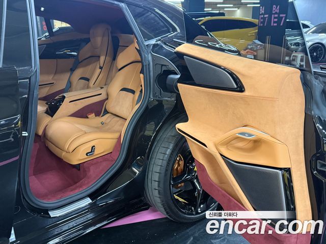 Ferrari Purosangue 2025 thumb 11