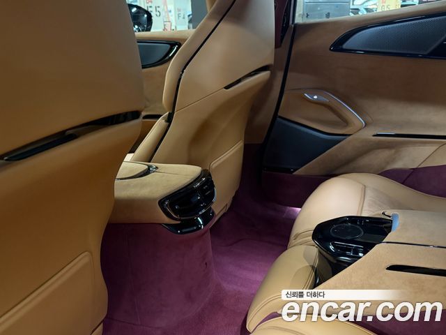 Ferrari Purosangue 2025 thumb 7