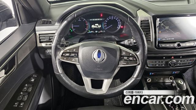 SsangYong Rexton 2019 thumb 10