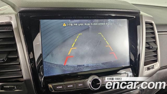 SsangYong Rexton 2019 thumb 9