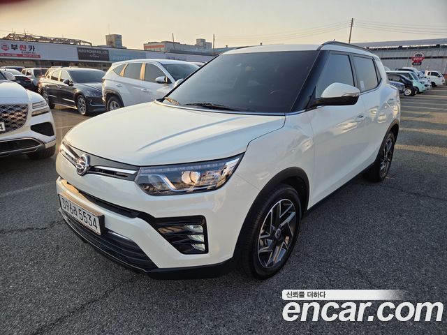 SsangYong Tivoli 2021 thumb 2