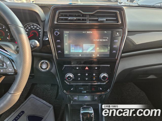 SsangYong Tivoli 2021 thumb 5