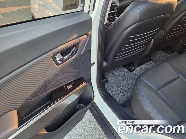 SsangYong Tivoli 2021 thumb 10