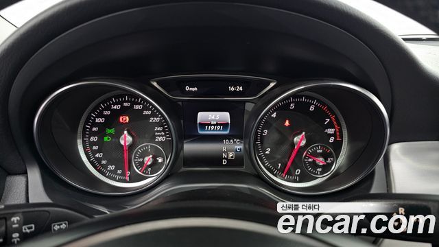 Mercedes-Benz GLA 2019 thumb 7