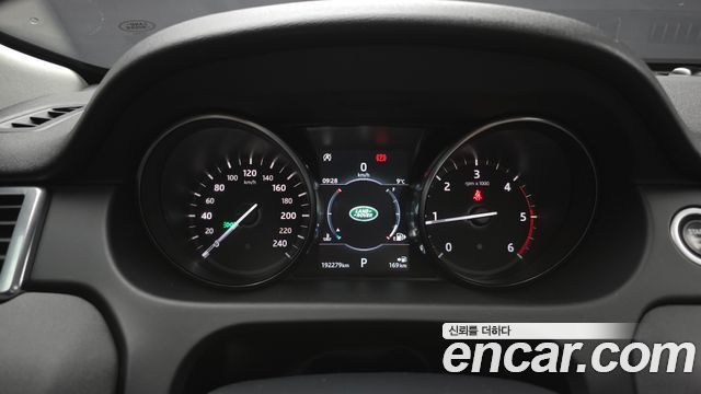 Land Rover Discovery Sport 2019 thumb 11
