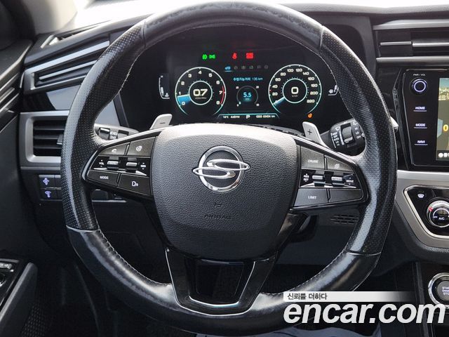 SsangYong Korando 2019 thumb 2