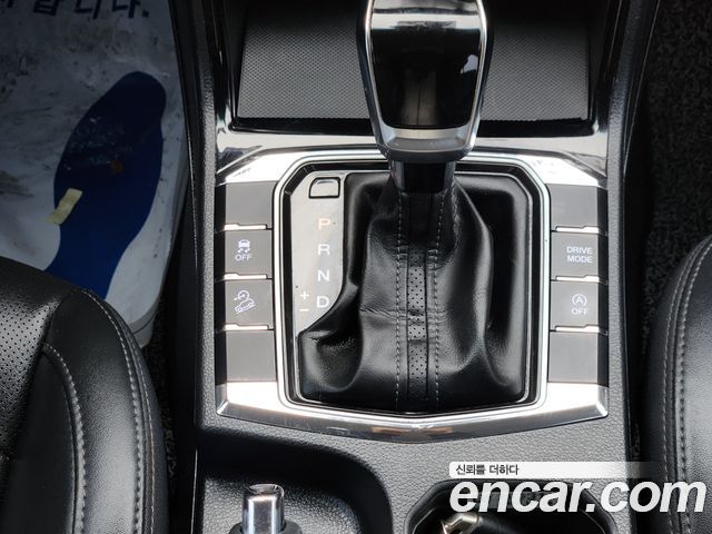 SsangYong Korando 2019 thumb 12