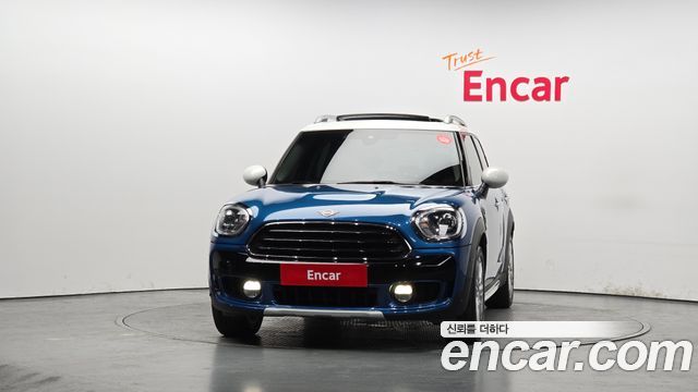 Mini Countryman 2019 thumb 2