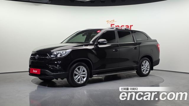 SsangYong Rexton 2019 thumb 4