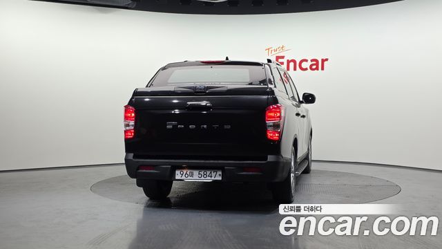 SsangYong Rexton 2019 thumb 3