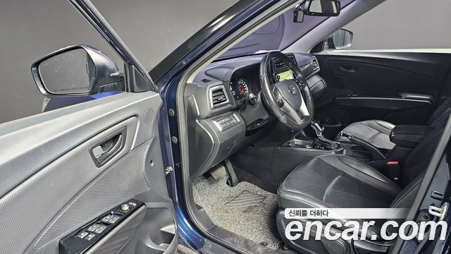 SsangYong Tivoli 2019 thumb 8