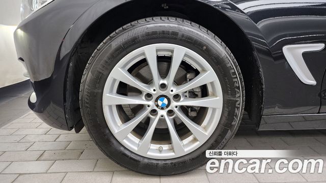 BMW 3 серии GT 2020 thumb 2
