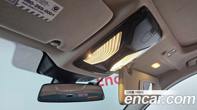 BMW 5 серии 2019 thumb 5
