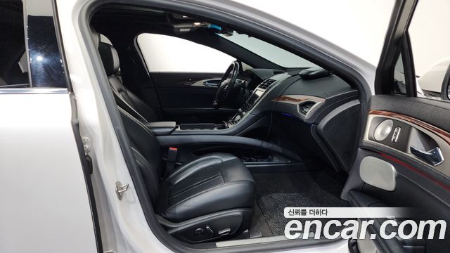 Lincoln MKZ 2020 thumb 8
