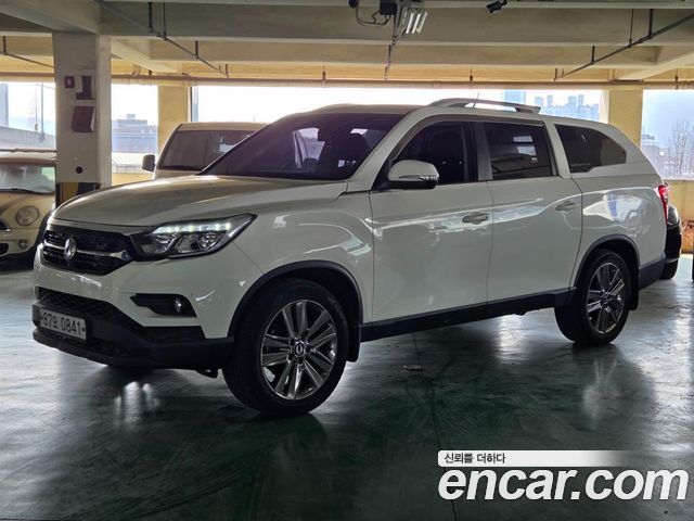 SsangYong Rexton 2019 thumb 10