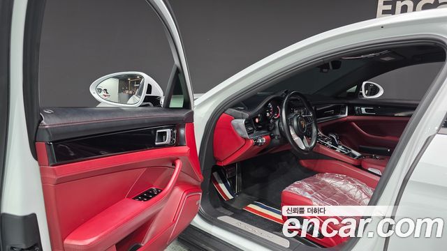 Porsche Panamera 2020 thumb 11
