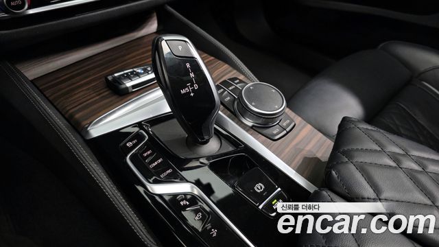 BMW 3 серии GT 2023 thumb 9