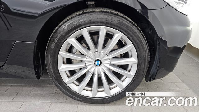 BMW 3 серии GT 2023 thumb 9