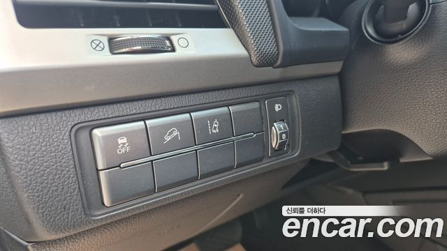SsangYong Rexton 2019 thumb 8