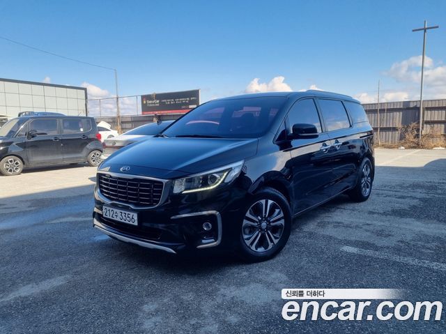 Kia Carnival 2019 thumb 11