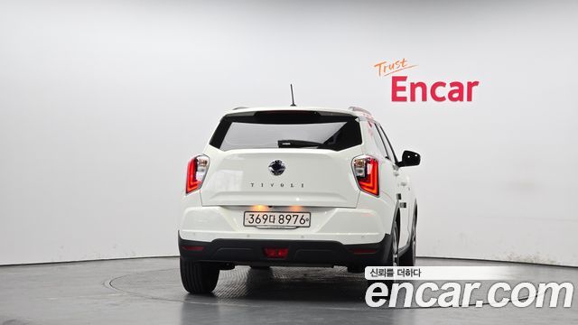 SsangYong Tivoli 2020 thumb 6