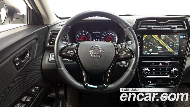 SsangYong Tivoli 2020 thumb 2