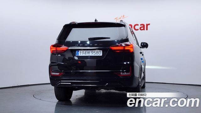SsangYong Rexton 2023 thumb 11