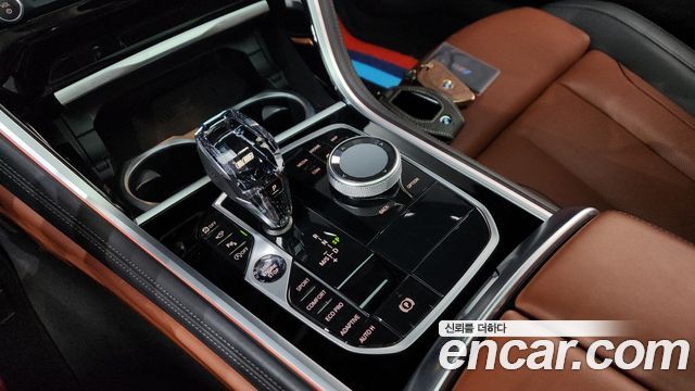 BMW 8 серии 2022 thumb 11