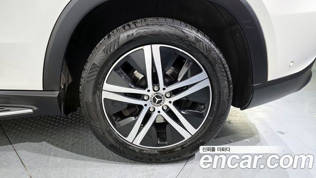 Mercedes-Benz GLE 2019 thumb 10